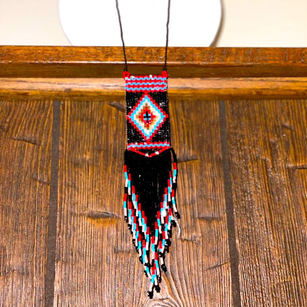 Huitchol long necklace 🖤